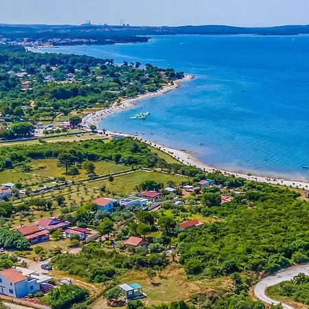 Gorgeous In With Wifi Ferienhaus Peroj